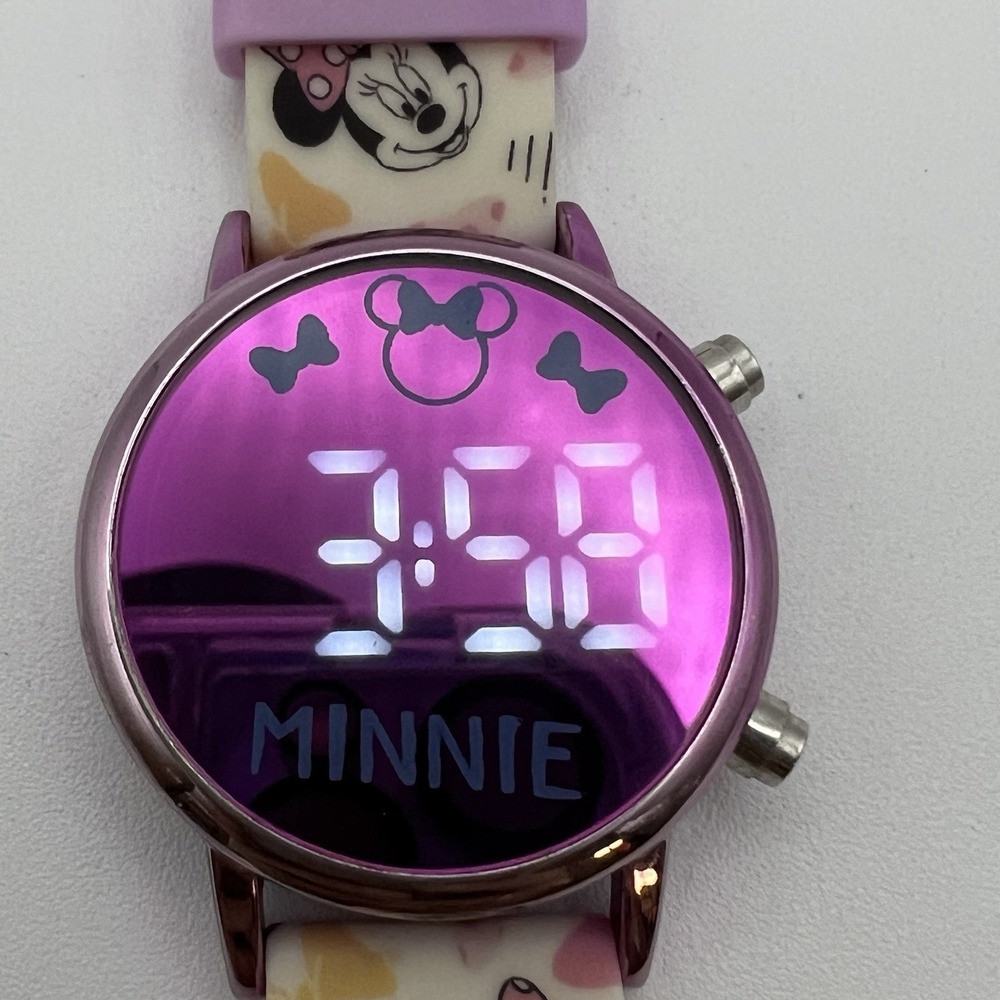 Girls Minnie Mouse digital wrist watch‎ w/ Rubber Band cute fashion by Disney